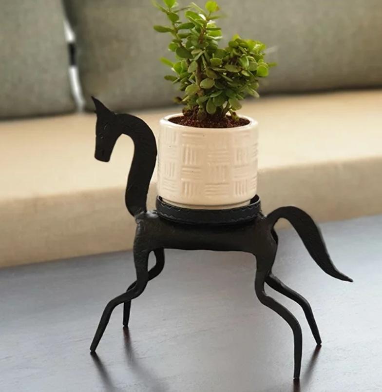 Pratibha Art Pot Stand Horse Pot Stand